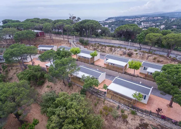 In De La Costa 3641 *